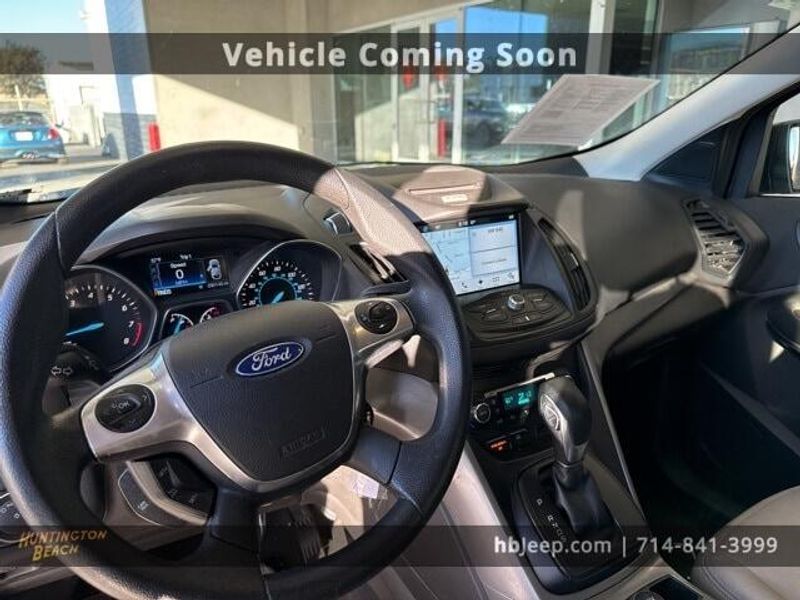 2016 Ford Escape SEImage 10