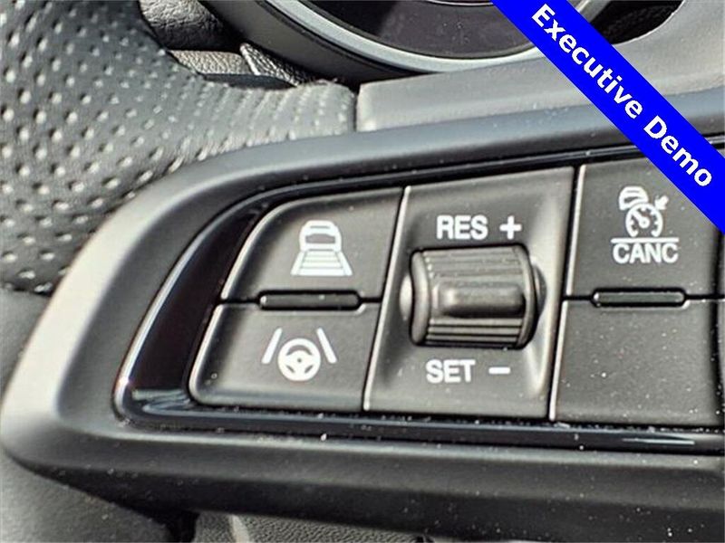 New 2025 Alfa Romeo Giulia VeloceImage 22