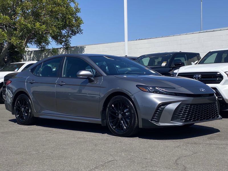 New 2025 Toyota Camry Image 2