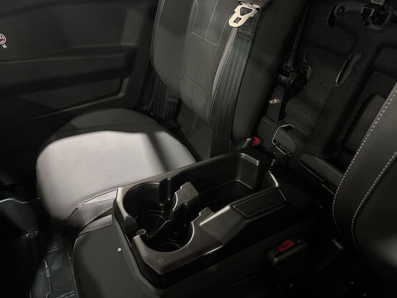 New 2027 Can-Am DEFENDER MAX LIMITED CAB HD11 Image 33