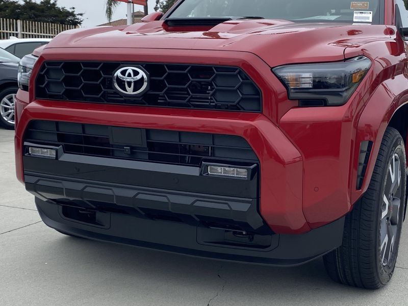 New 2025 Toyota 4Runner TRD Sport PremiumImage 7