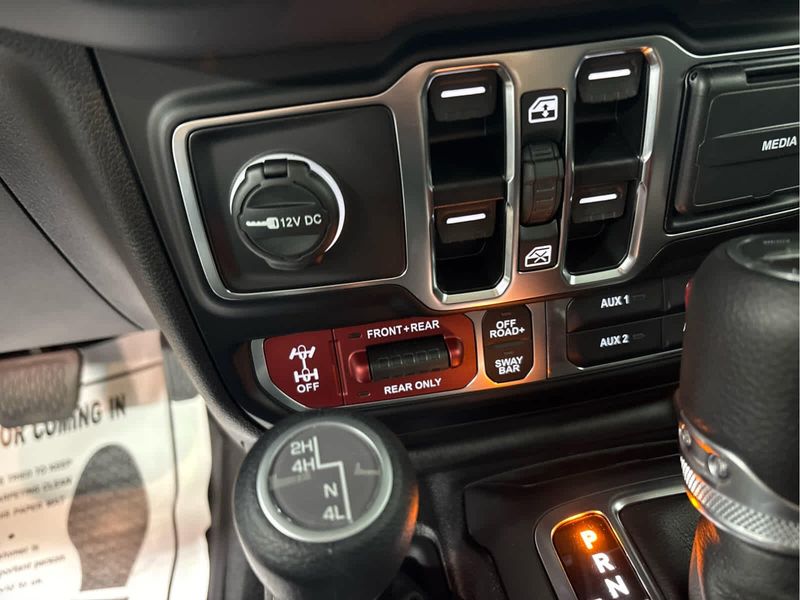 2025 Jeep Gladiator Rubicon photo 37