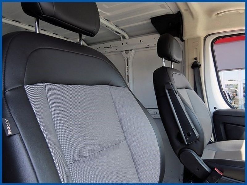 2021 RAM ProMaster 1500 Low RoofImage 8