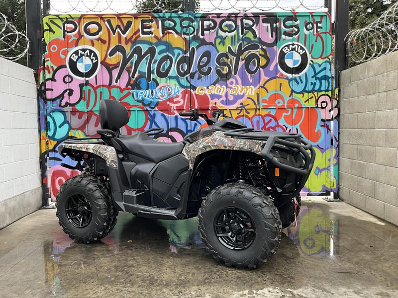 2025 Can-Am OUTLANDER MAX PRO HD7Image 2