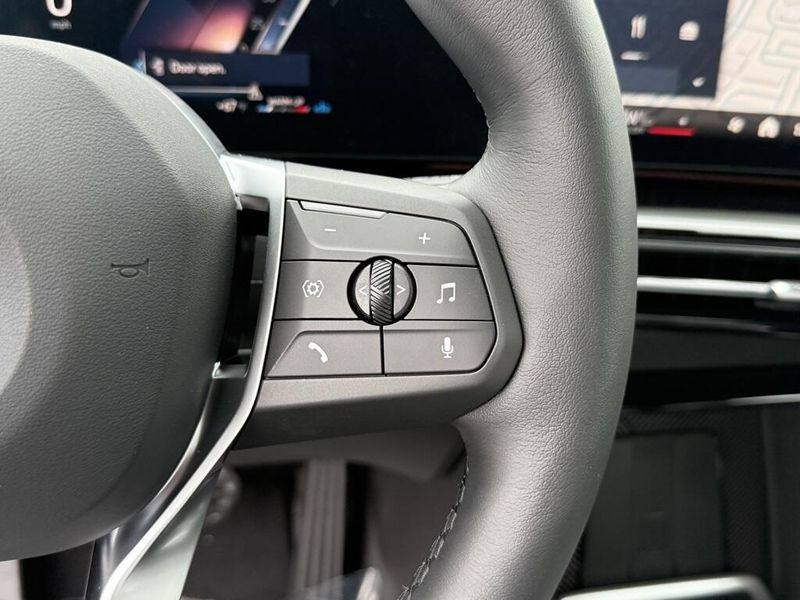 2025 BMW X1 xDrive28iImage 24
