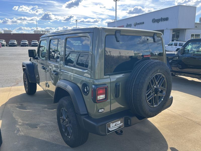 New 2025 Jeep Wrangler 4-door Sport SImage 9