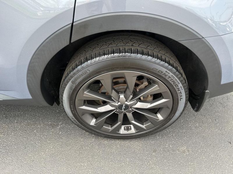 2022 Kia Sorento X-Line EXImage 11