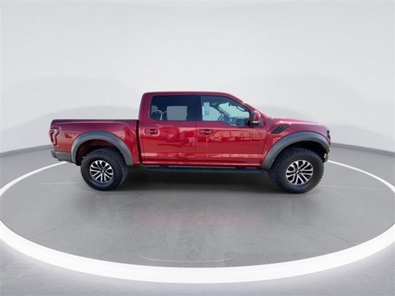 2018 Ford F-150 RaptorImage 9