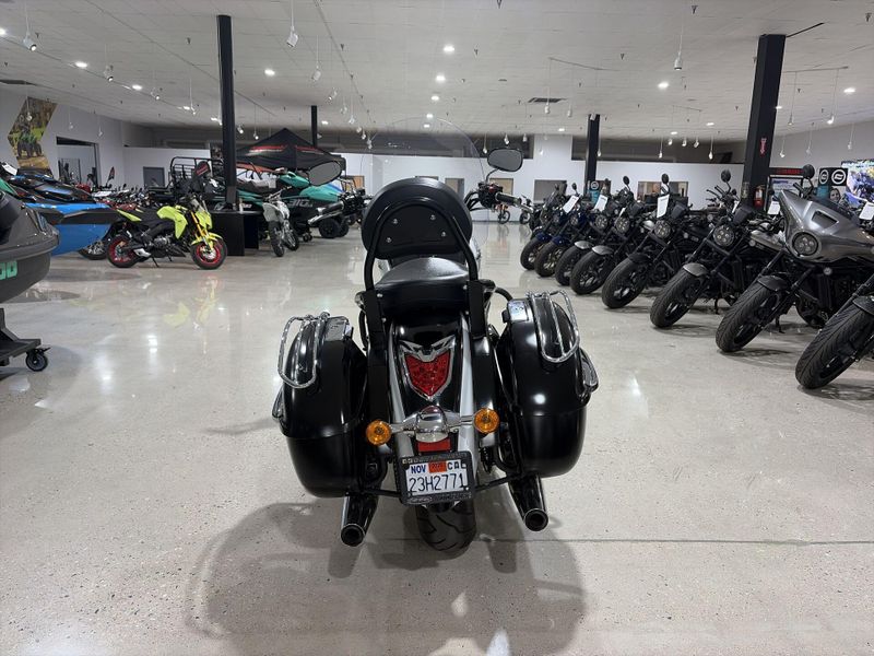 Used 2014 Kawasaki VULCAN 1700 NOMAD ABS Image 16