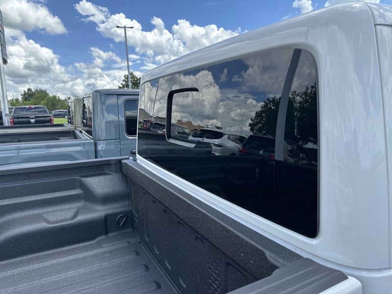 New 2025 Jeep Gladiator Rubicon X 4x4Image 8