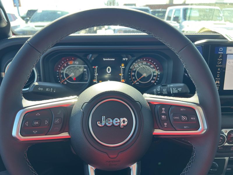 New 2026 Jeep Wrangler 4-door SaharaImage 16