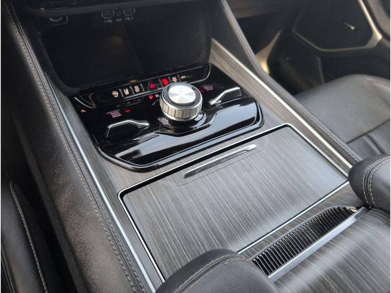 2024 Jeep Wagoneer Series IIIImage 21