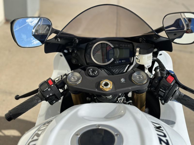 2025 Suzuki GSXR 750Image 6