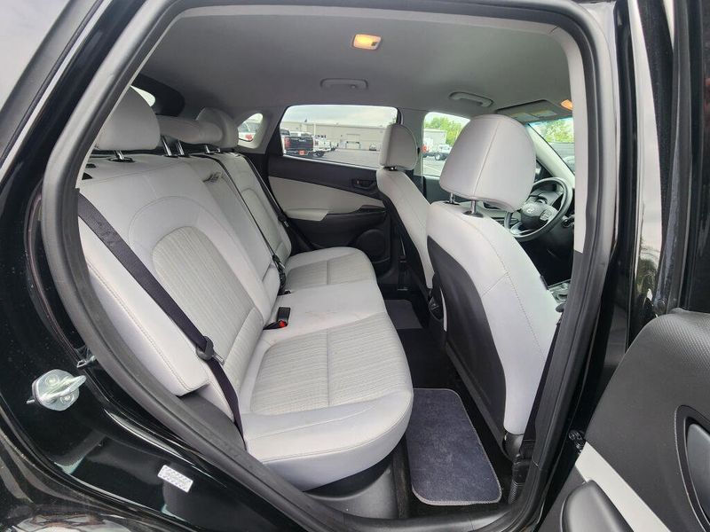 Used 2023 Hyundai Kona SEL