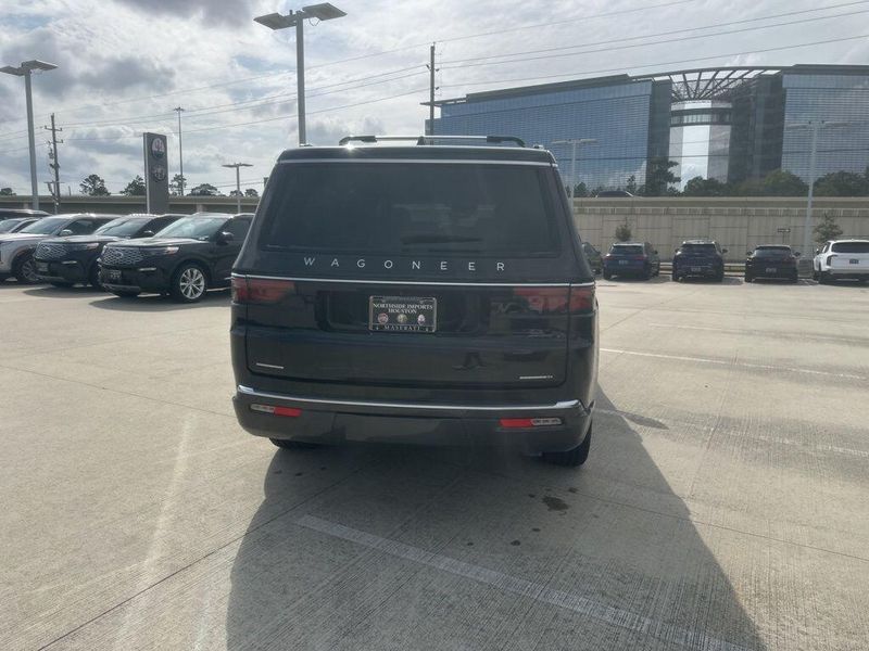 2022 Jeep Wagoneer Series IIIImage 6