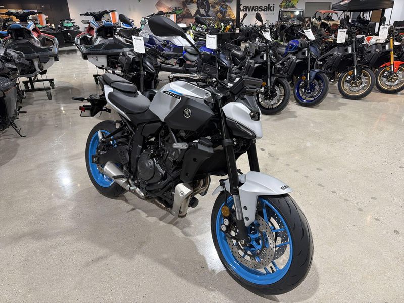 New 2026 Yamaha MT-07 Image 11