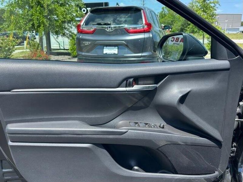 2023 Toyota Camry SE Nightshade