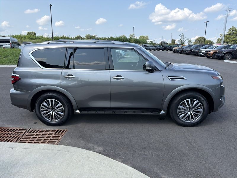 Used 2023 Nissan Armada SLImage 6