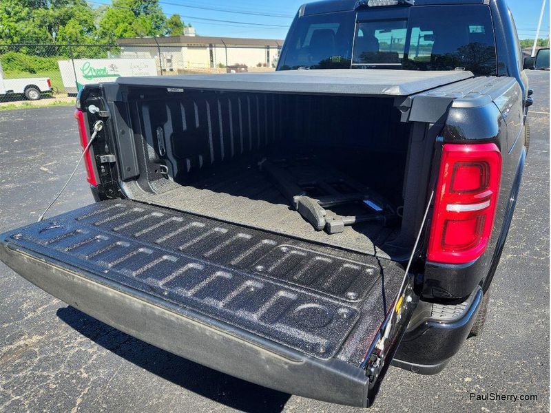 New 2026 RAM 1500 Tungsten Crew Cab 4x4