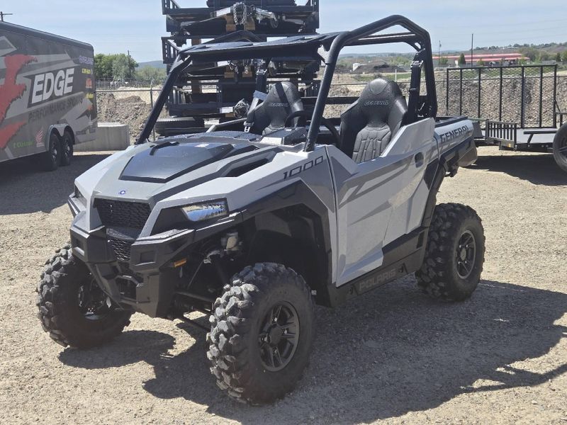 New 2026 Polaris GENERAL 1000 SPORT 