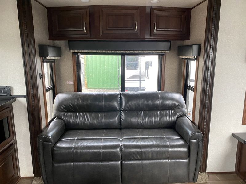 2018 JAYCO Pinnacle Image 22