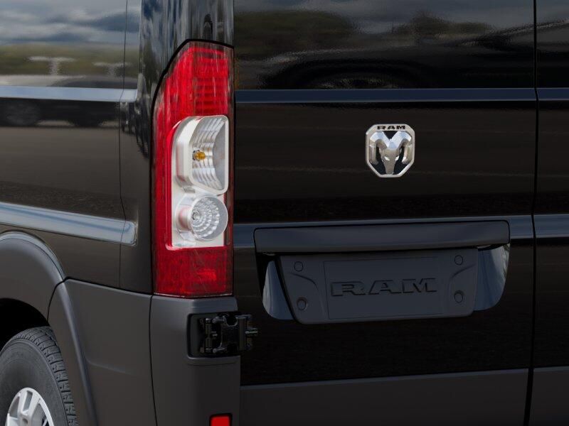 New 2026 RAM Promaster 1500 Slt Cargo Van High Roof 136' Wb