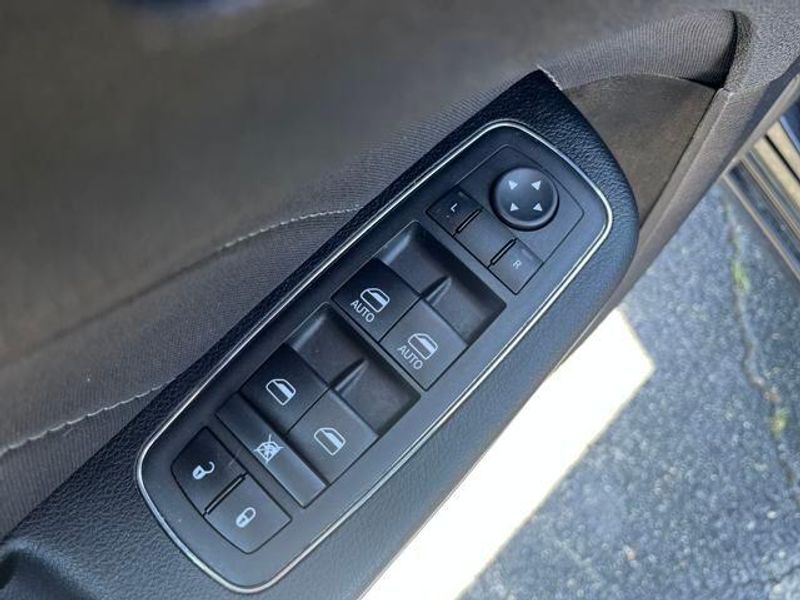 Used 2022 Dodge Charger SXT