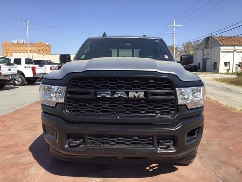 2022 RAM 2500 TradesmanImage 8