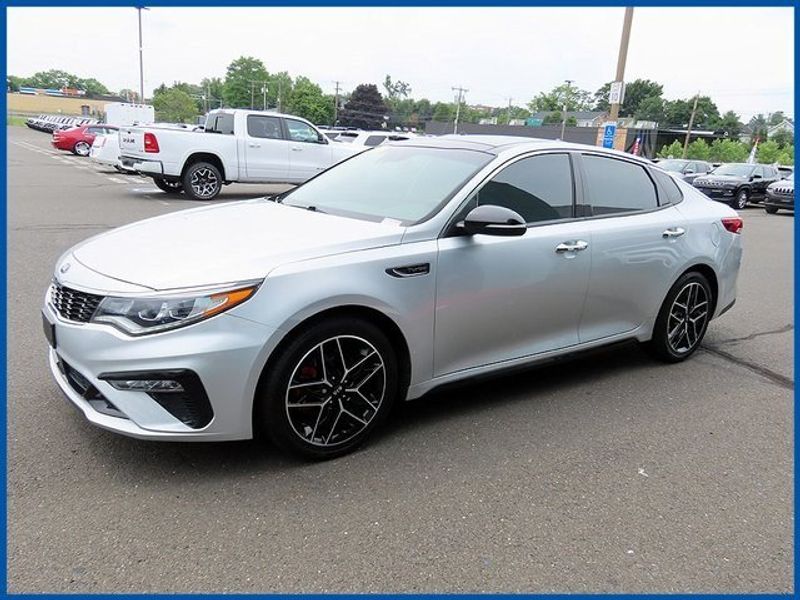 2020 Kia Optima SXImage 1