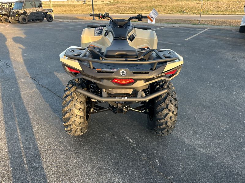 2025 Can-Am OUTLANDER PRO HD7 DESERT TANImage 5