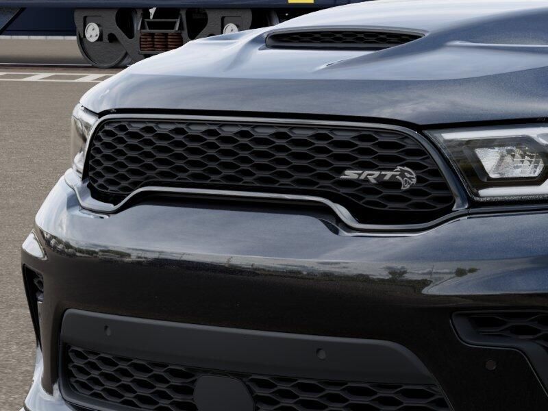 New 2026 Dodge Durango Srt Hellcat Jailbreak AwdImage 7