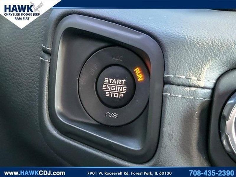 2024 Jeep Wrangler Rubicon 4xe photo 17