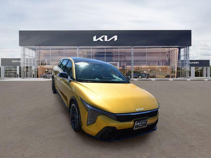 New 2026 Kia K4 GT-LineImage 10