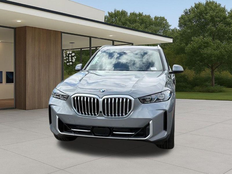 New 2026 BMW X5 xDrive40iImage 3