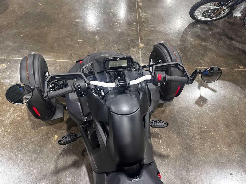 New 2024 Can-Am RYKER RALLY 900 Image 15