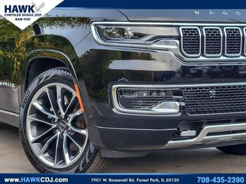 2024 Jeep Wagoneer Series III photo 3