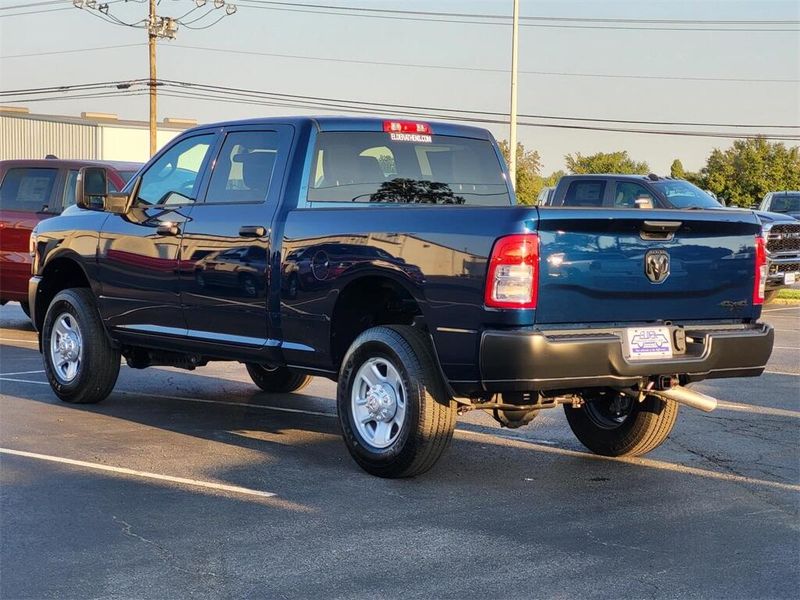 2024 RAM 2500 Tradesman Crew Cab 4x4 6