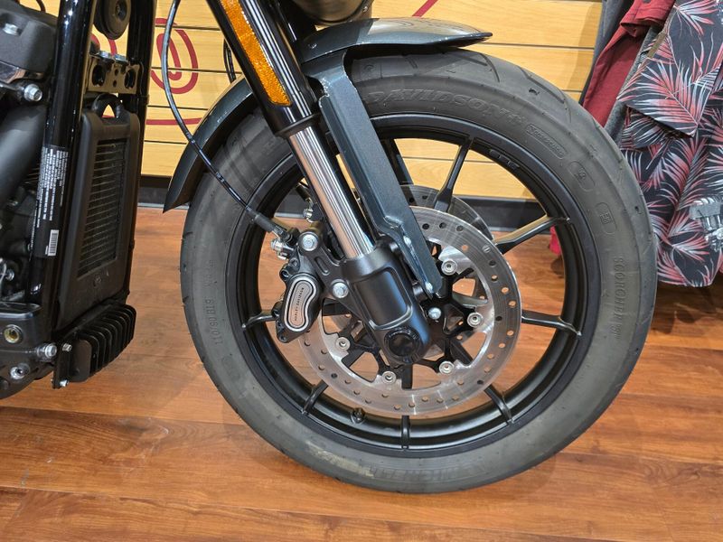 Used 2025 Harley-Davidson SOFTAIL LOW RIDER S Image 9