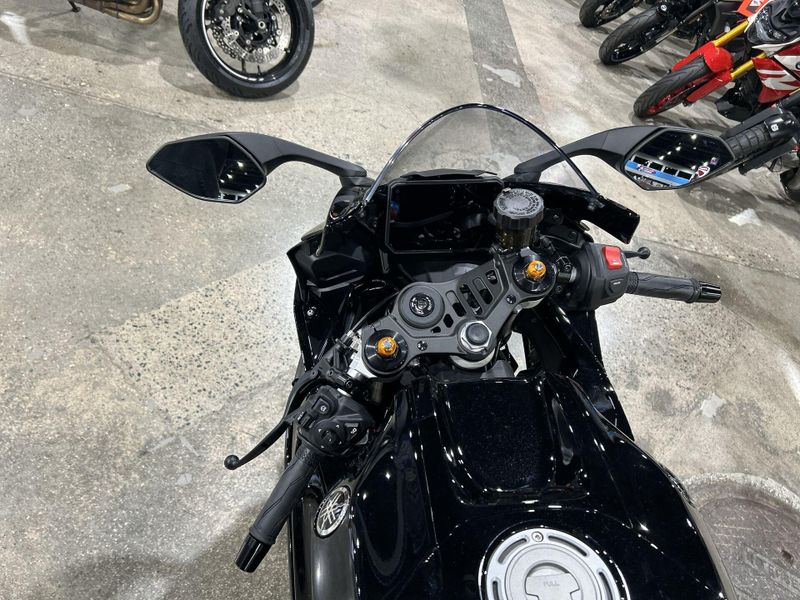 New 2026 Yamaha YZF-R3 ABS Image 15