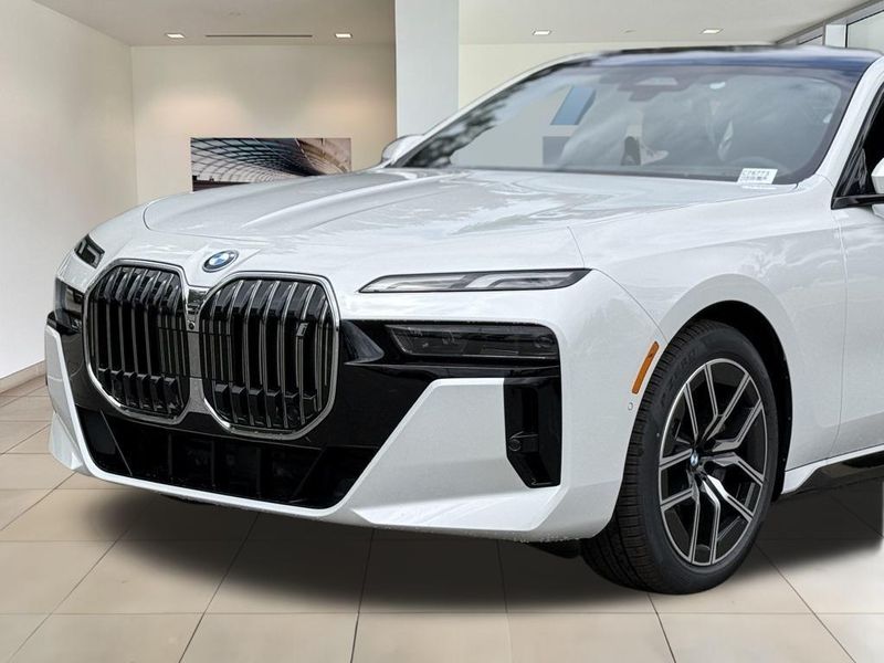 2025 BMW i7 eDrive50Image 10