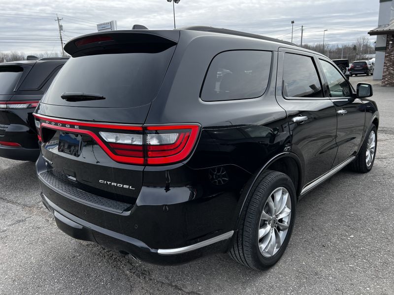 2022 Dodge Durango Citadel AWDImage 5
