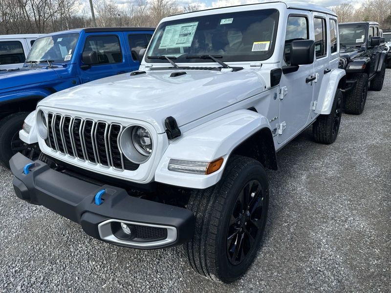 2024 Jeep Wrangler 4-door Sahara 4xeImage 2