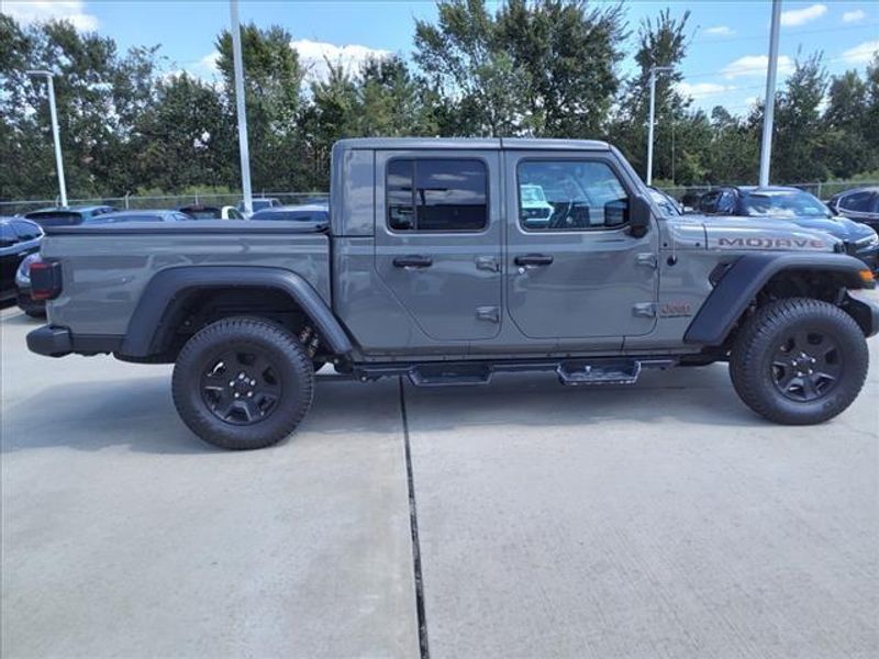 2021 Jeep Gladiator MojaveImage 5