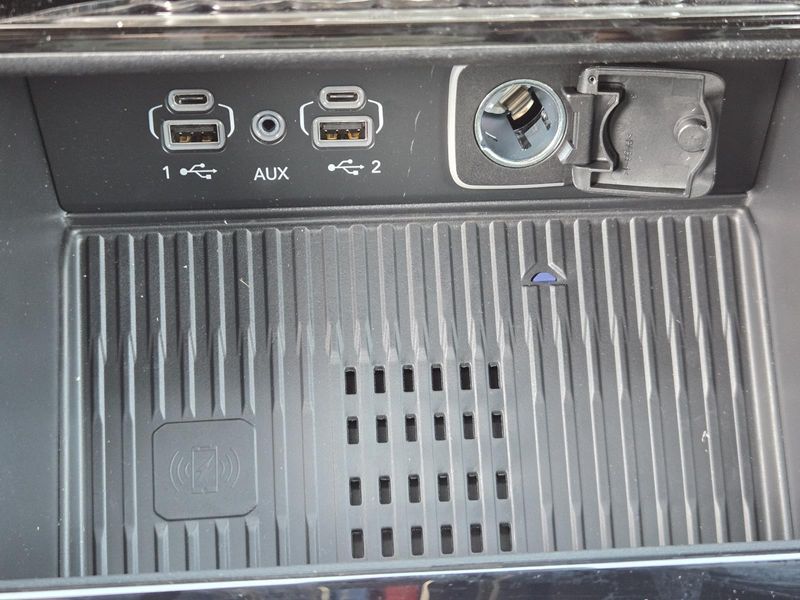 New 2026 Jeep Grand Cherokee L Laredo Altitude 4x2