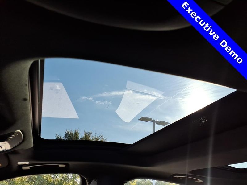 New 2025 Alfa Romeo Giulia RwdImage 16