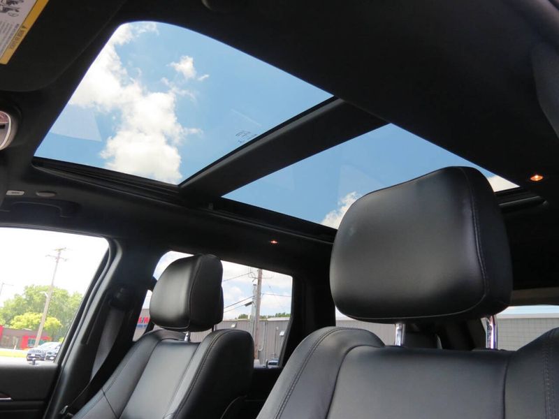 Used 2022 Jeep Grand Cherokee WK Limited 4x4 4dr SUVImage 18