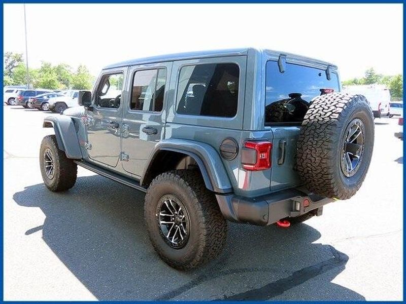 New 2025 Jeep Wrangler Rubicon XImage 5
