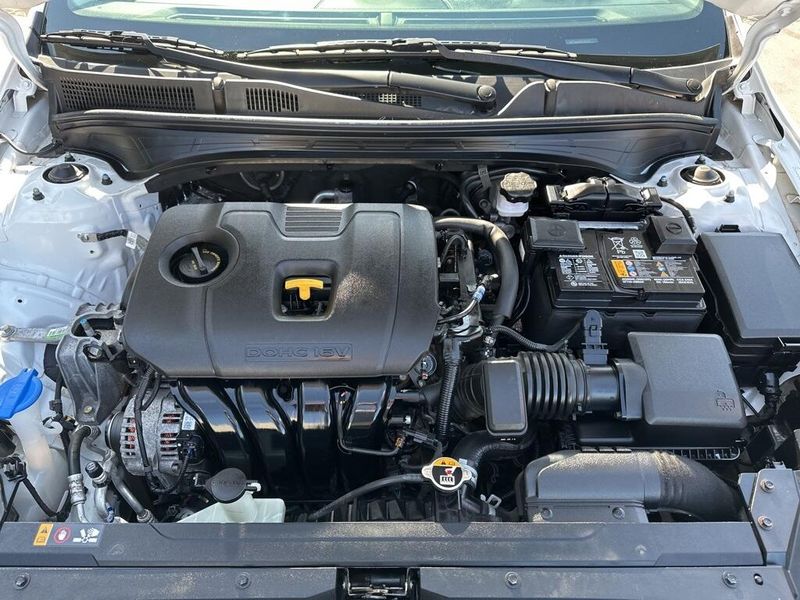 Used 2023 Kia Forte LXSImage 16