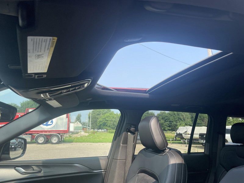 2024 Jeep Grand Cherokee Altitude XImage 29