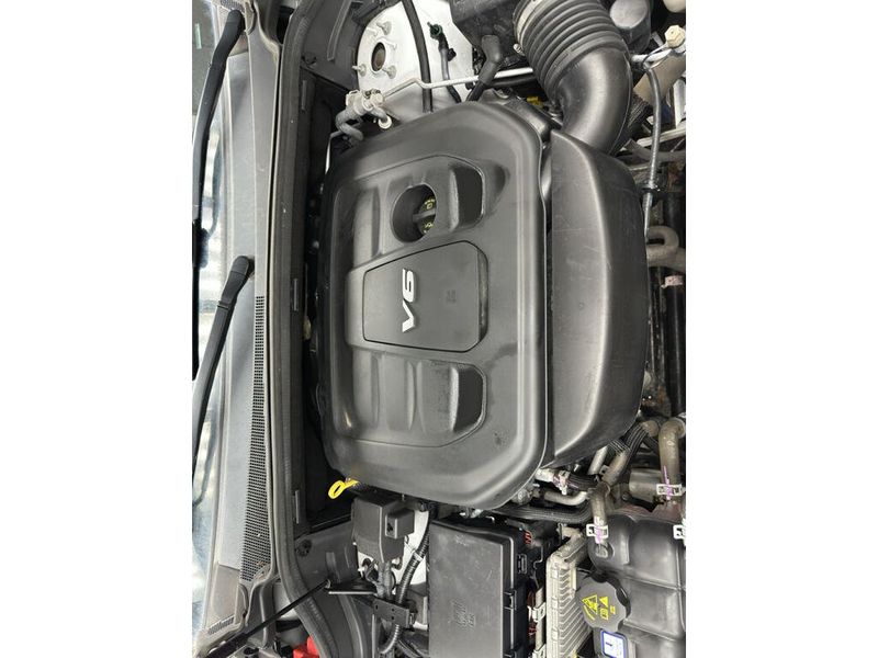 Used 2017 Jeep Grand Cherokee LimitedImage 19